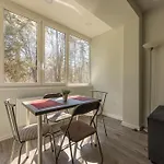 Modern Place 2Bdr 1Livingroom